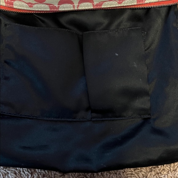 Coach Red and Cream Crossbody Bag - Picture 4 of 8